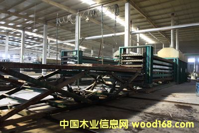 �D��܇�g��Ƭ1 �c(di��n)���ɷŴ�