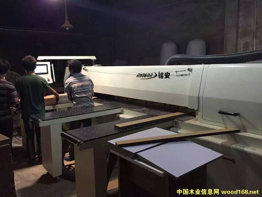 �D�����������_��� �c���ɷŴ�