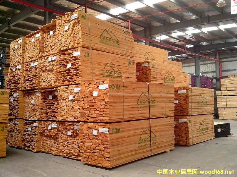 �D������ľ��ġ��ں���ľ���������ľ������t��ľ��� �c(di��n)���ɷŴ�