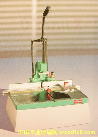 ��β��B�әC(j��)��Ԕ��(x��)��B