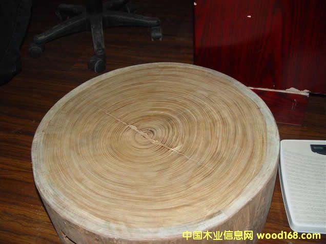 AFRORMOSIA �� �� �� ľ��Ԕ����B