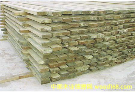 �c���鿴����ľ�ķŴ�DƬ