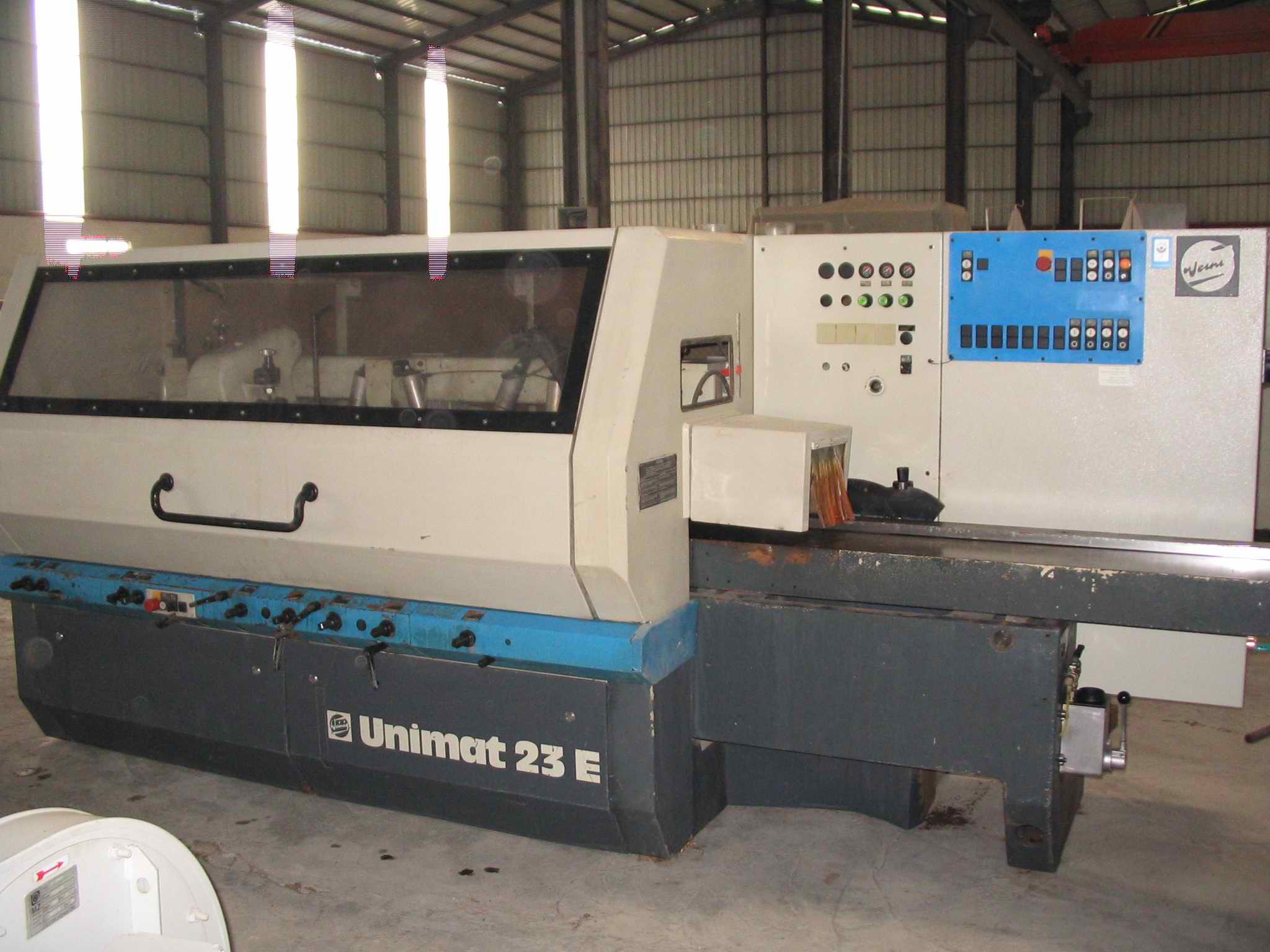 ����U23E���S������