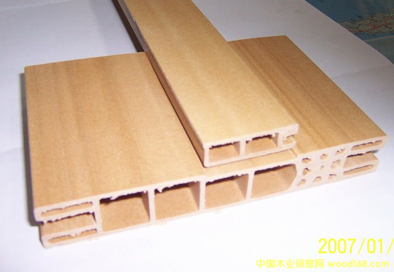 �T�׵�Ԕ����B