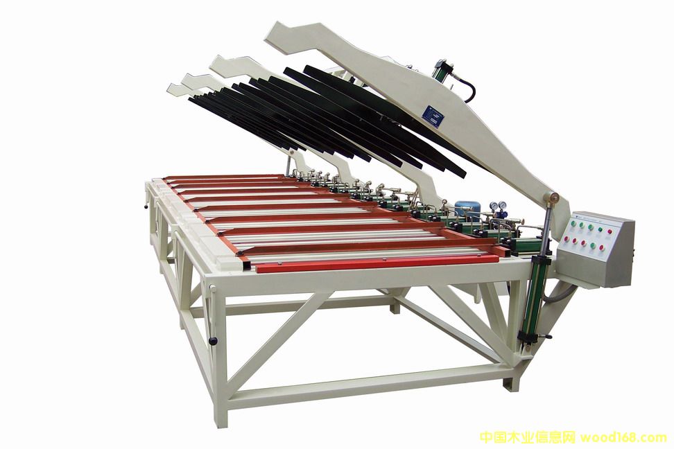 Һ��ƴ��C(j��)