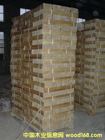 �c(di��n)���鿴�ŹǼܴ��l�Ŵ�DƬ