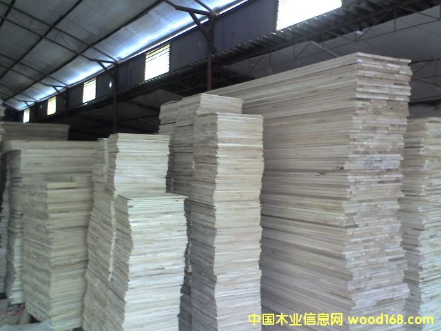 �c(di��n)���鿴ͩľ��Ŵ�DƬ