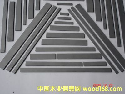 �c(di��n)���鿴Ӳ�|(zh��)�Ͻ��L(zh��ng)�l�Ŵ�DƬ