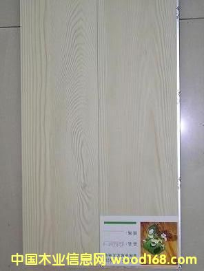 �c(di��n)���鿴���ӏ�(f��)�ϵذ���ľ61015-4�Ŵ�DƬ