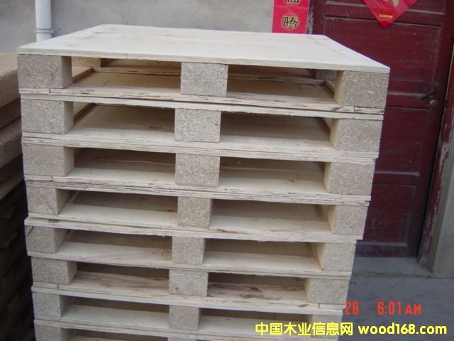 �c(di��n)���鿴���ڌ����бP(p��n)�Ŵ�DƬ