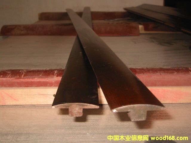 �c(di��n)���鿴T�;��Ŵ�DƬ