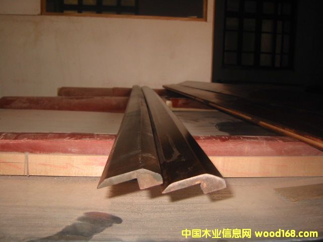 �c(di��n)���鿴�p�ٰ�Ŵ�DƬ