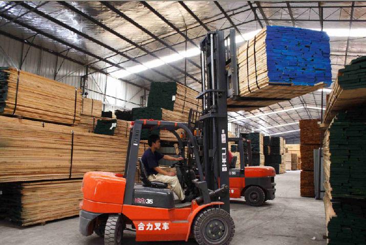 �c(di��n)���鿴����ľ�ĬF(xi��n)؛�}��Ŵ�DƬ