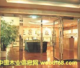 �c(di��n)���鿴���ڲ��P䓷������T�Ŵ�DƬ