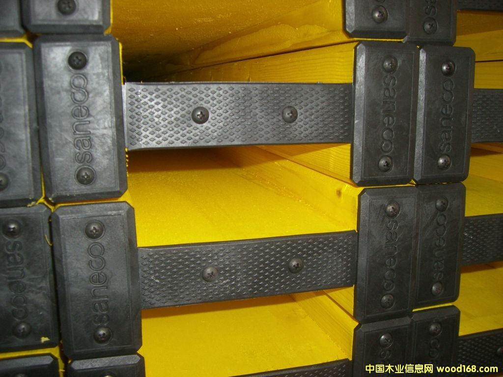 �c(di��n)���鿴ľ�������Ŵ�DƬ