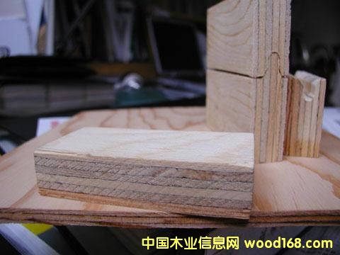 �c(di��n)���鿴�z�ϰ�Ŵ�DƬ