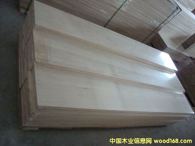 �c(di��n)���鿴ͩľ�bl��Ŵ�DƬ