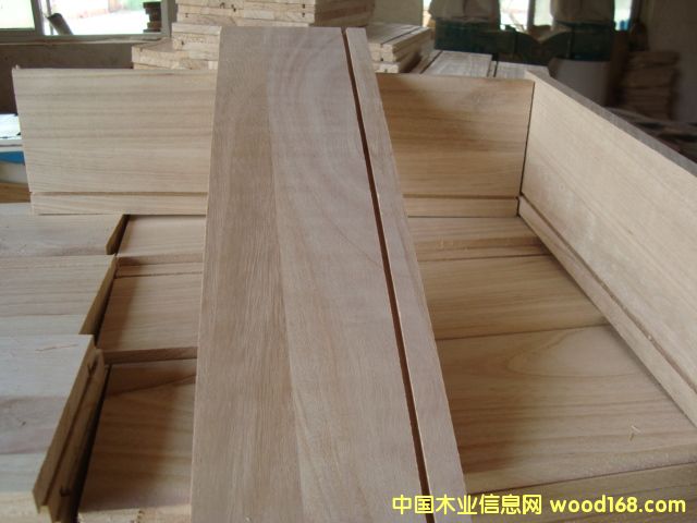 �c(di��n)���鿴ͩľ��ϰ�Ŵ�DƬ