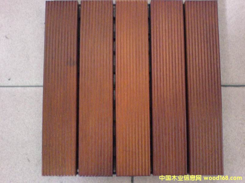 �c���鿴�R����ľ�����}��ɫ������Ŵ�DƬ