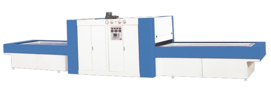 ������ܣ���Ĥ���C(j��)�������T(m��n)���������渲PVC��(zhu��n)�ã���Ԕ��(x��)��B