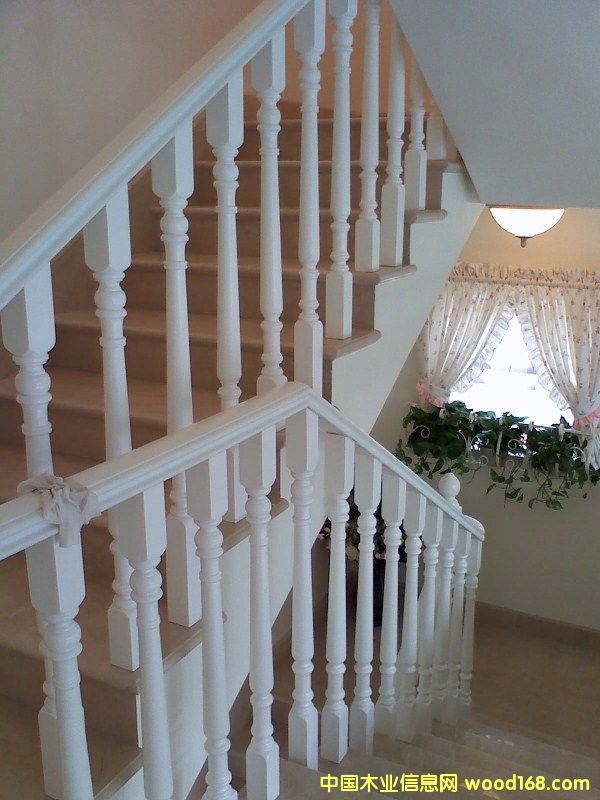 �c(di��n)���鿴��(sh��)ľ�o(h��)�r�Ŵ�DƬ