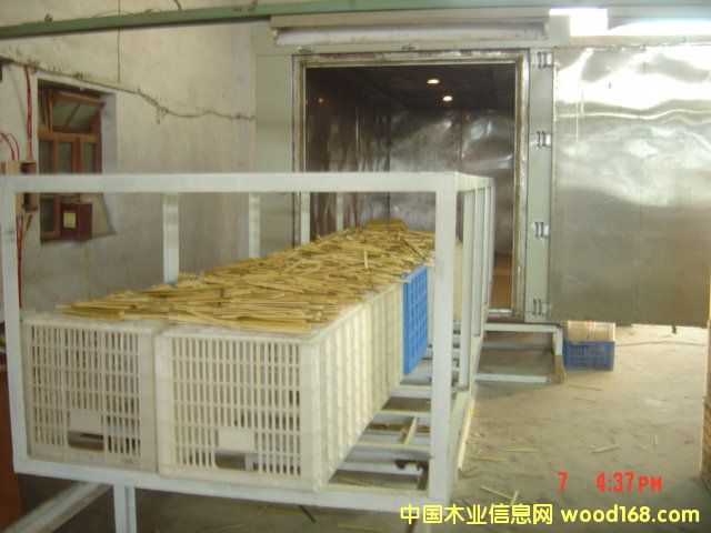 �c(di��n)���鿴΢����ľ��Ʒ�����O(sh��)��Ŵ�DƬ