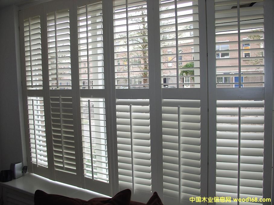 �Wʽ͸�ⴰ��Ԕ����B