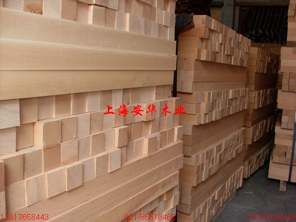 ����ľ����