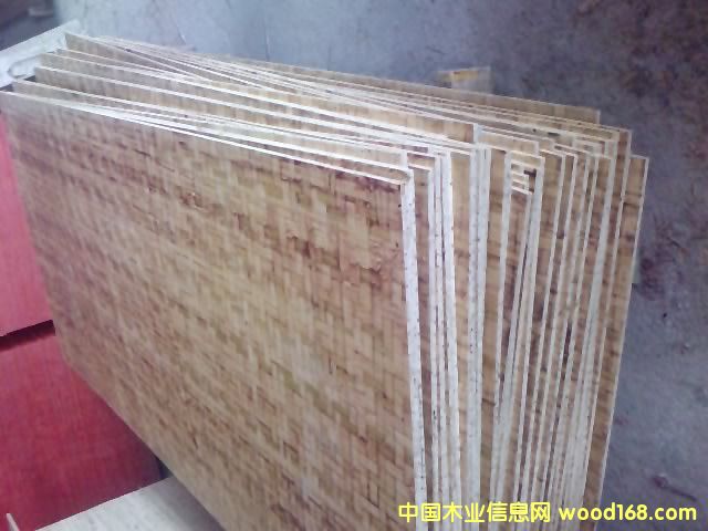 �c(di��n)���鿴�񉺰�Ŵ�DƬ