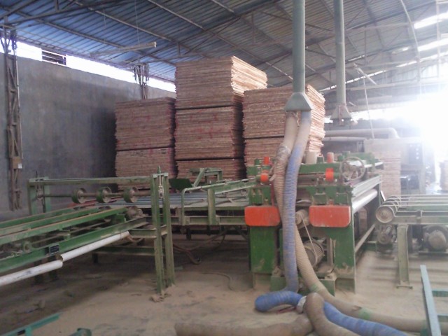 �c(di��n)���鿴�v�M�2�Ŵ�DƬ