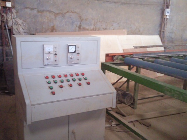 �c(di��n)���鿴�v�M�3�Ŵ�DƬ