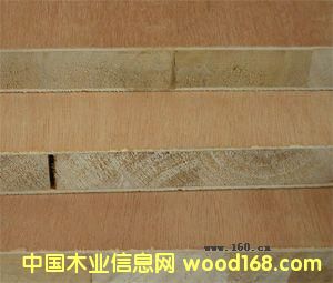 �c(di��n)���鿴��(x��)ľ����Ŵ�DƬ