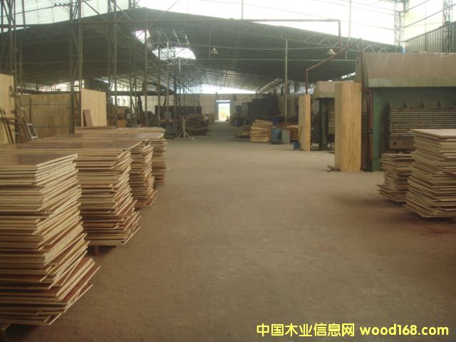 �c(di��n)���鿴����ģ���z�ϰ�Ŵ�DƬ