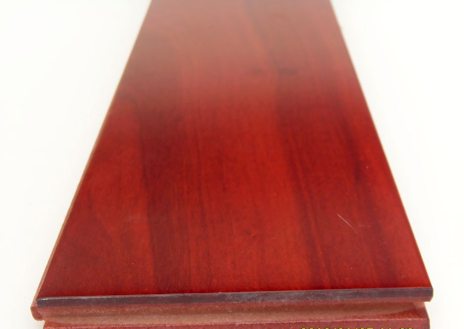 �c(di��n)���鿴�҃�(n��i)ľ�ܵذ�Ŵ�DƬ