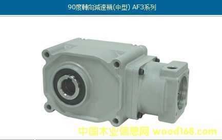 �c(di��n)���鿴GTR�߾����D(zhu��n)�ǜp�ٙC(j��)�Ŵ�DƬ