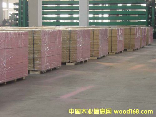 �c(di��n)���鿴ȫ��ľLVB�Ŵ�DƬ