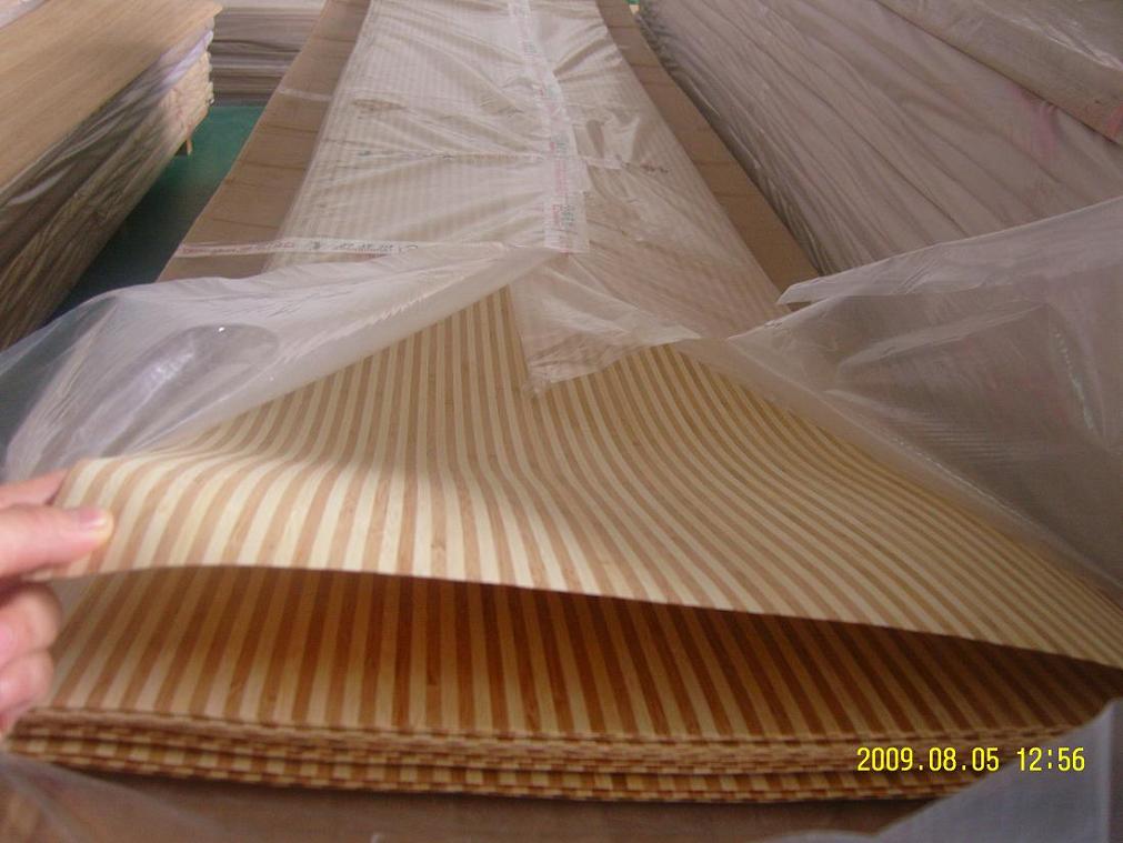 �c(di��n)���鿴���R��(c��)����Ƥ�Ŵ�DƬ