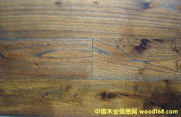 �c(di��n)���鿴����ľ�ذ�Ŵ�DƬ