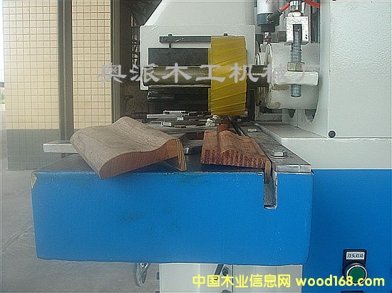 ľ���C(j��)е����L��ľ���C(j��)