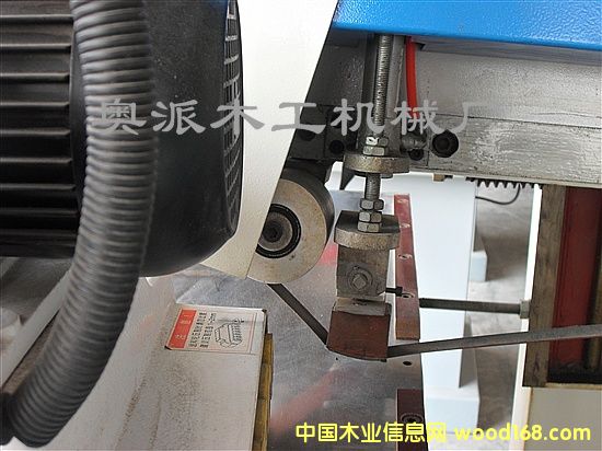 ľ���C(j��)е��ɰ��ɰ߅�C(j��)