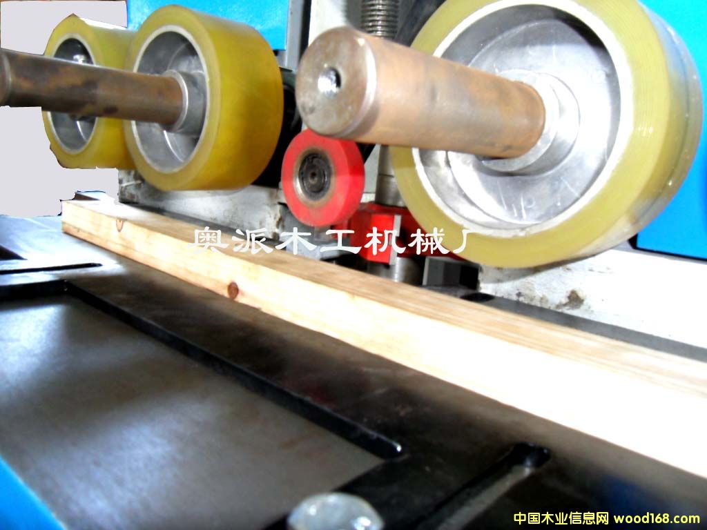 ľ���C(j��)е�Ԅ�(d��ng)�M(j��n)���_�ۙC(j��)