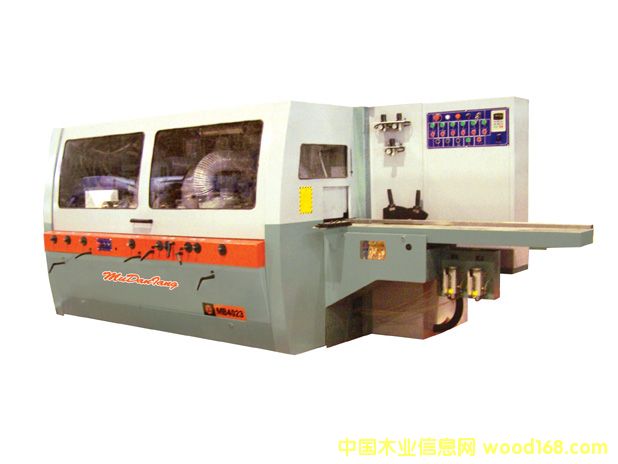 �c(di��n)���鿴MB402F6����ľ���ٴ��Ŵ�DƬ