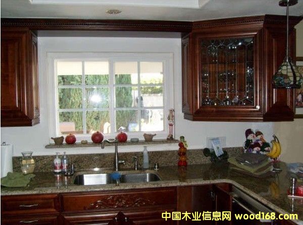 �c(di��n)���鿴��ʽ����Ŵ�DƬ