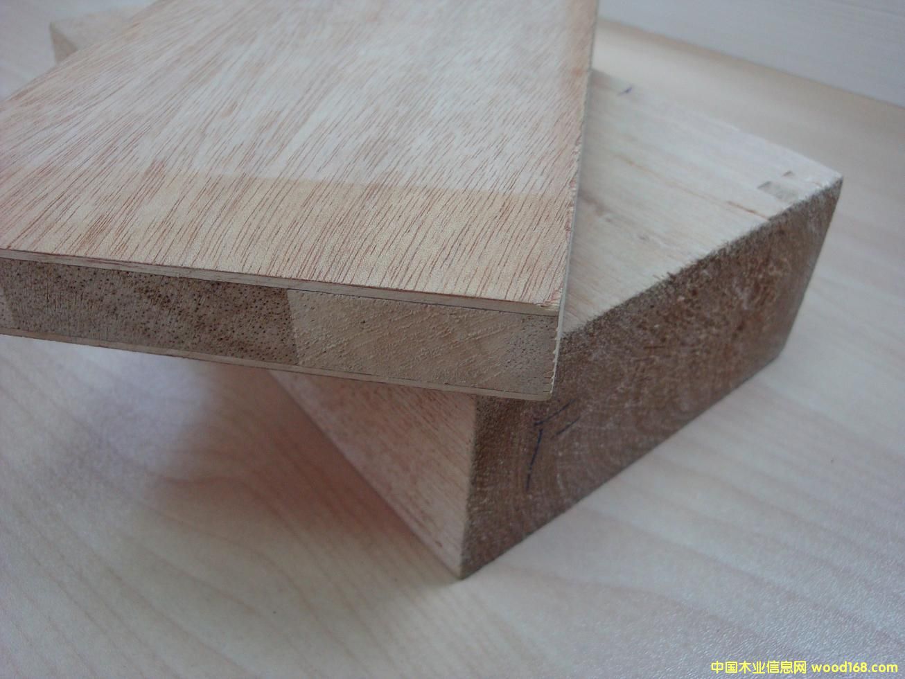 �R����ľ�������(x��)ľ����