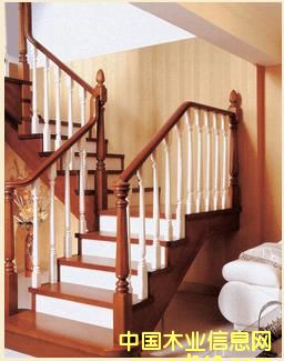 ��ľ����