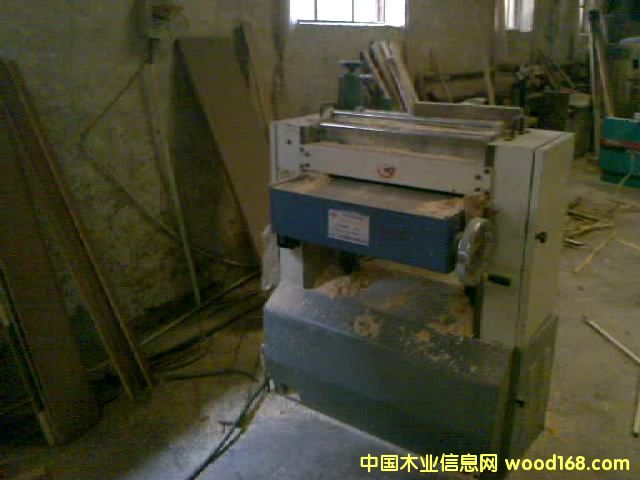 �c(di��n)���鿴����ľ�����ٴ��Ŵ�DƬ