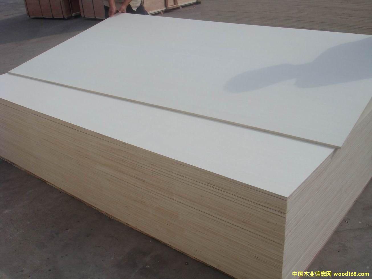 �c(di��n)���鿴Ư�ח�ľ�z�ϰ�Ŵ�DƬ