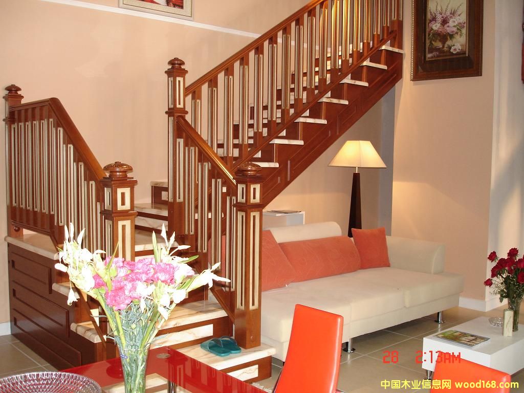 ���ʘ��� ��ľ���� ���к�