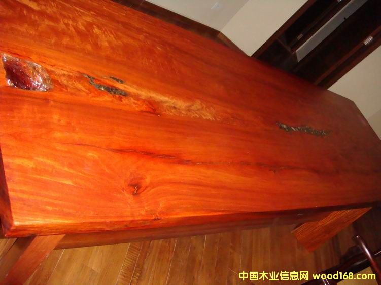 �c(di��n)���鿴�㻨��ľ����Ԕ��(x��)�Y��