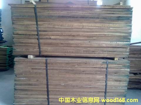 �����ں���ľ��Ԕ��(x��)��B